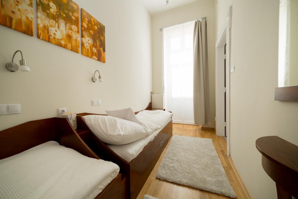 Family Buddha Apartment Budapeşte Dış mekan fotoğraf
